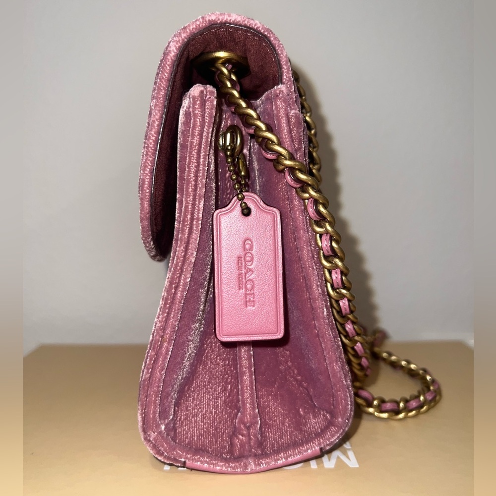 Coach Pink Velvet Parker 19 Quilted Shoulder Bag with Woven strap - Picture 4 of 10